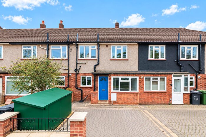 3 Bedroom House To Rent In Dacres Road, Forest Hill, London, SE23