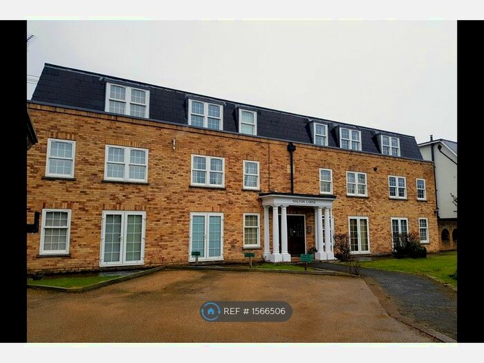 2 Bedroom Flat To Rent In Walton Lodge, Hampton Hill, Hampton, TW12
