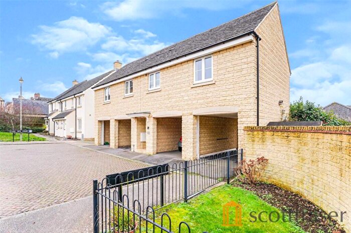 2 Bedroom Flat To Rent In Park View Court, OX28