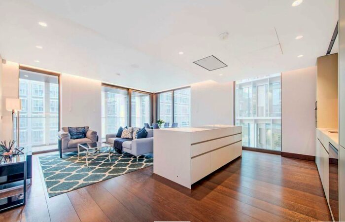 2 Bedroom Flat To Rent In 1 Kings Gate Walk, London SW1E