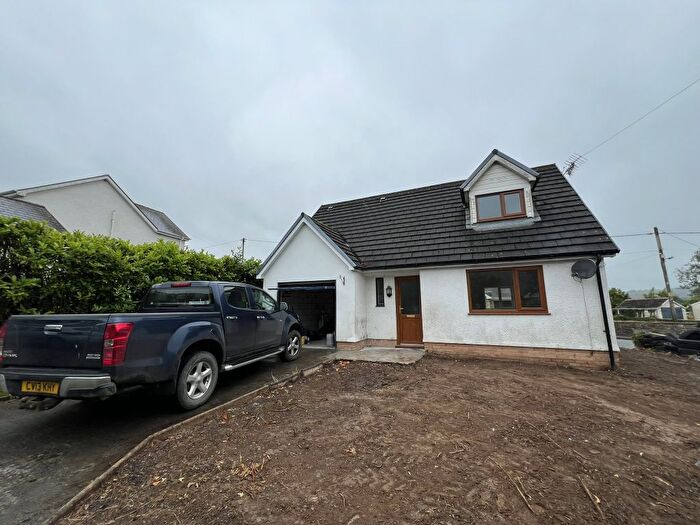 3 Bedroom Bungalow To Rent In Pencader Road, Pontwelly, Llandysul, SA44