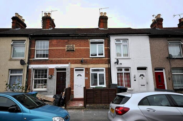 2 Bedroom Terraced House To Rent In Fearnley Street, Watford, WD18