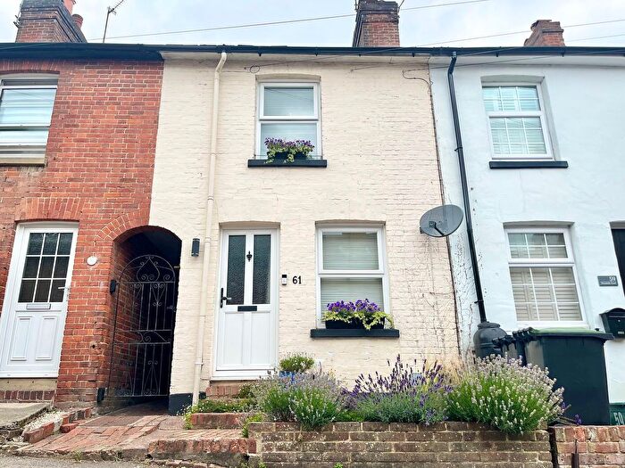 2 Bedroom Terraced House For Sale In Woodside Road, Tonbridge, TN9