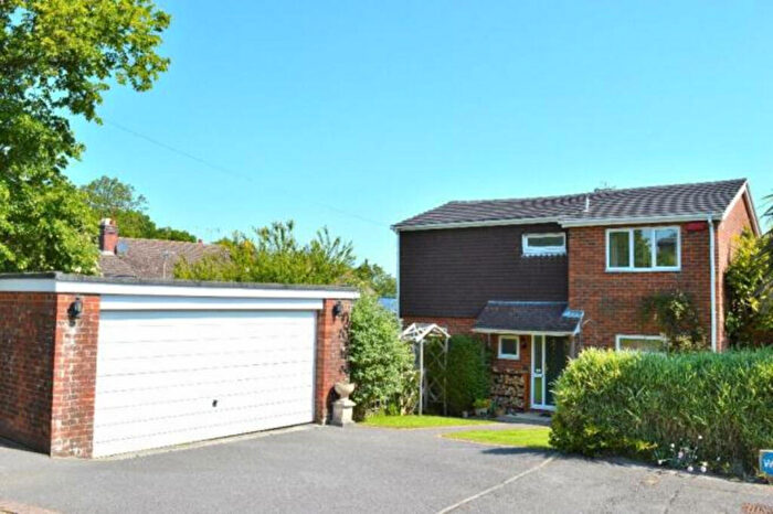 5 Bedroom Detached House To Rent In Hillbrow Close, Rowlands Castle, PO9