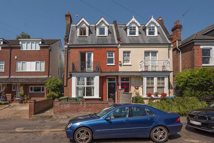 1 Bedroom Flat To Rent In Belgrade Road, Hampton, TW12