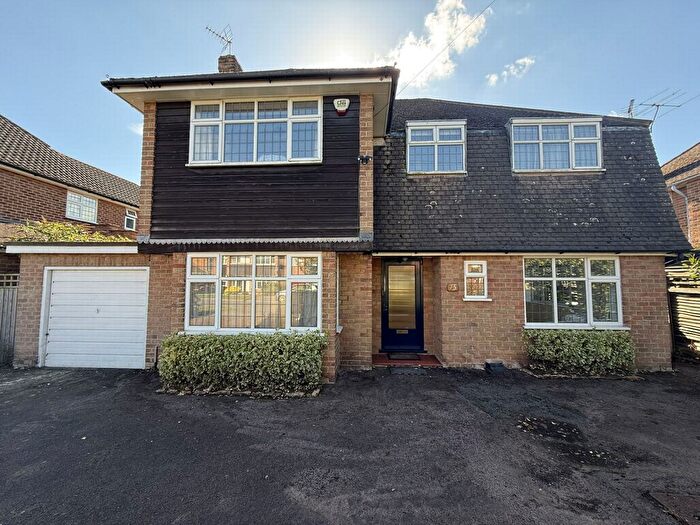 4 Bedroom Detached House To Rent In Woodfield Road, Oadby, LE2