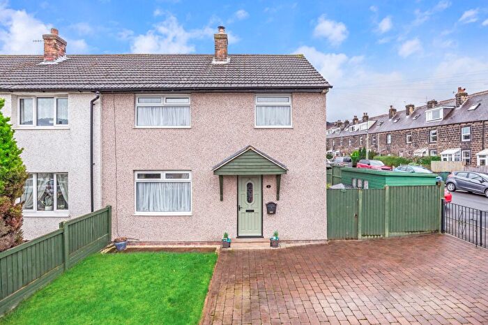 3 Bedroom End Of Terrace House For Sale In Gordon Street, Ilkley, West Yorkshire, LS29