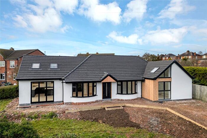 4 Bedroom Bungalow For Sale In Riverside Road, Melton Mowbray, Leicestershire, LE13