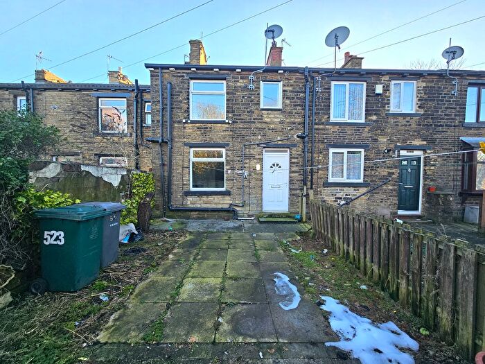 1 Bedroom Cottage To Rent In Rooley Lane, Bradford, BD4