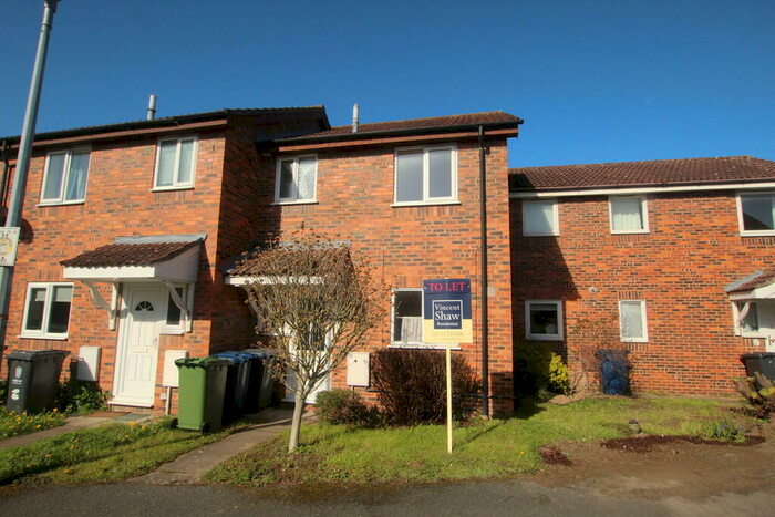 3 Bedroom Terraced House To Rent In Violet Close, Cambridge, CB1