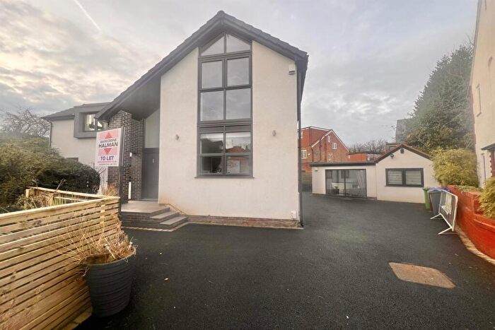 6 Bedroom Detached House To Rent In Austin Drive, Manchester, M20
