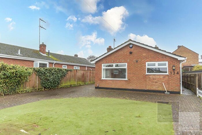 3 Bedroom Semi Detached House For Sale In Borrowdale Drive, Norwich, NR1