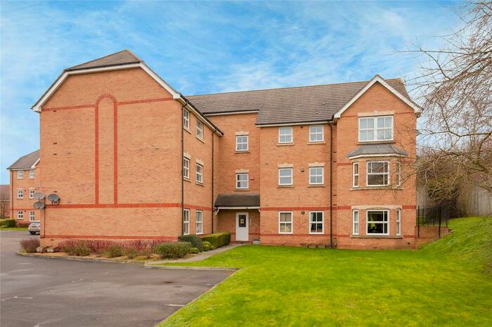 2 Bedroom Flat To Rent In Awgar Stone Road, Headington, Oxford, OX3