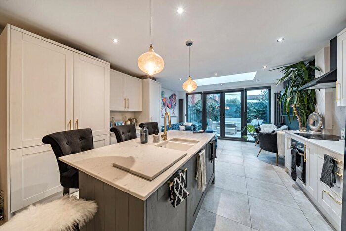 3 Bedroom End Of Terrace House To Rent In Sycamore Grove, New Malden, KT3