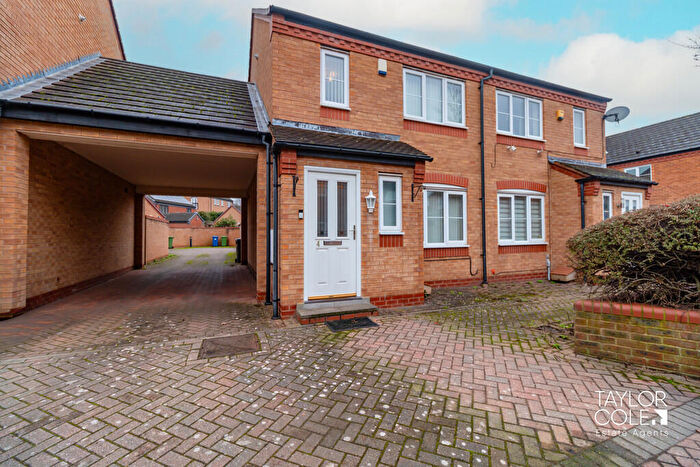 3 Bedroom Semi Detached House For Sale In Cupronickel Way, Wilnecote, B77