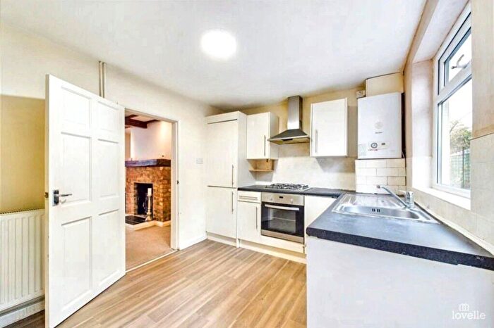 2 Bedroom Terraced House For Sale In Clapsons Lane, North Lincolnshire, Barton-upon-Humber, Lincolnshire, DN18