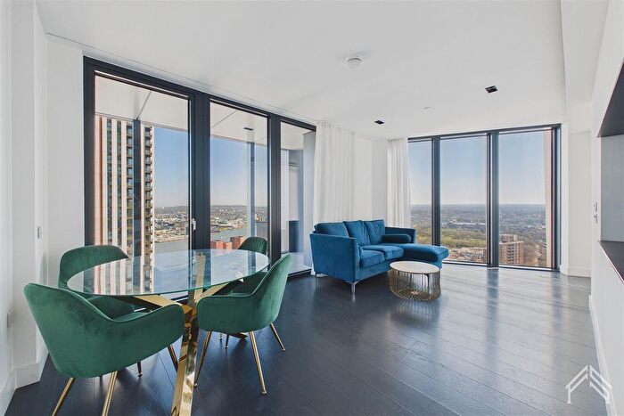 1 Bedroom Flat To Rent In The Madison Amory Tower, London, E14