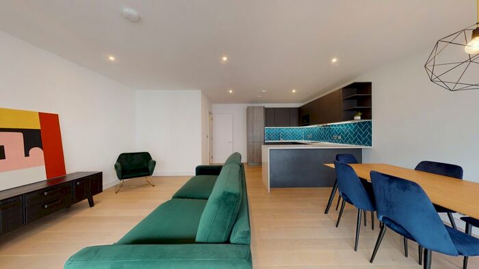 3 Bedroom Flat To Rent In Gorsuch Place, London, E2