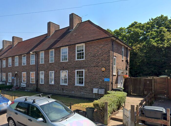 1 Bedroom Flat To Rent In Charminster Road, Eltham, SE9