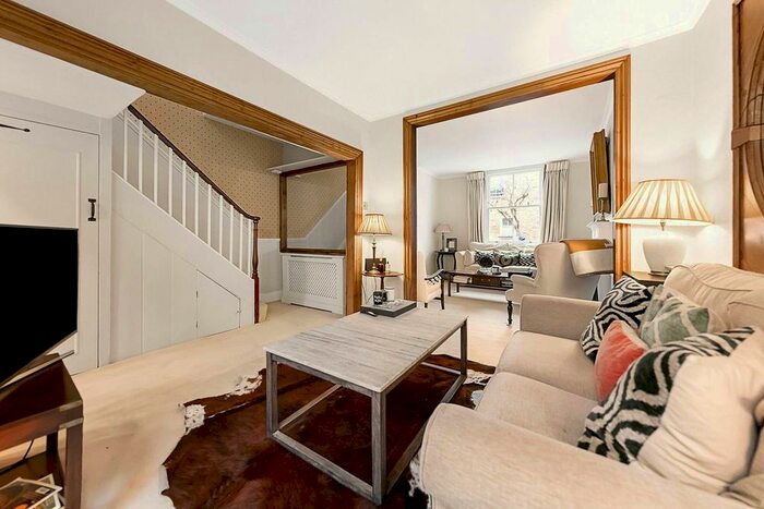 2 Bedroom Terraced House To Rent In Lifford Street, West Putney, London, SW15