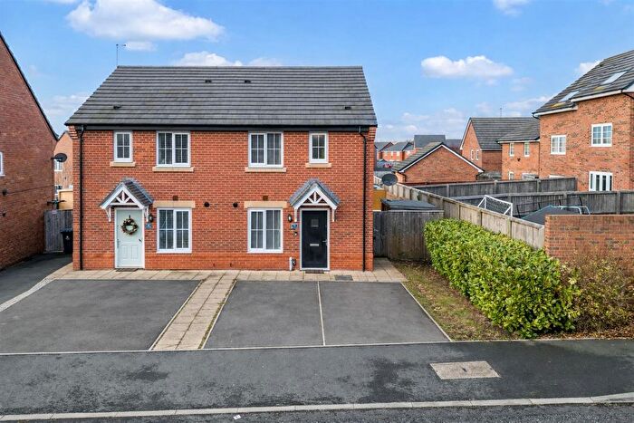 3 Bedroom Semi Detached House For Sale In Stratford Drive, Prescot, L34