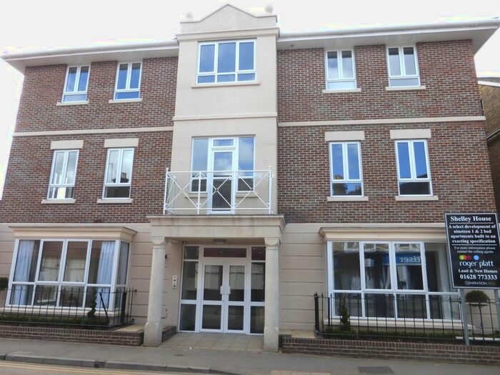 2 Bedroom Flat To Rent In York Road, Maidenhead, SL6