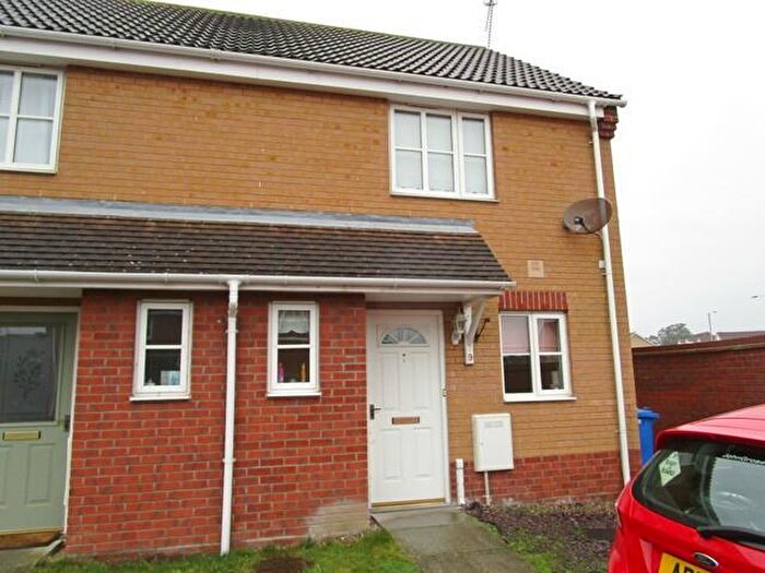 2 Bedroom Semi-Detached House To Rent In Regan Close, Parkhill Estate, Lowestoft., NR32