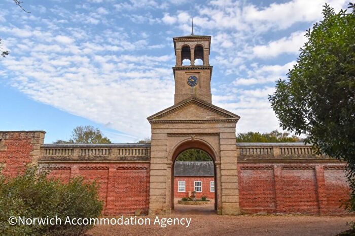 6 Bedroom Cottage To Rent In Haveringland, NR10