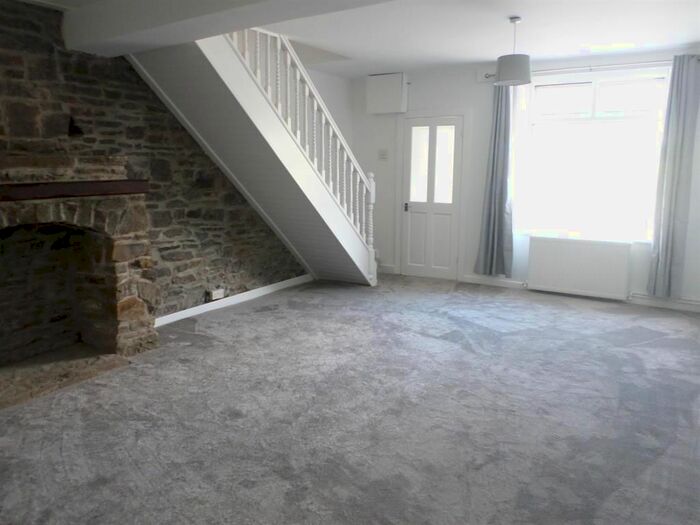 2 Bedroom End Of Terrace House To Rent In John Street, Nantymoel, Bridgend, CF32