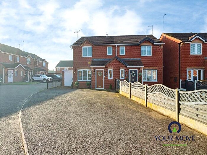 3 Bedroom Semi Detached House For Sale In Pebblebrook Way, Bedworth, Warwickshire, CV12