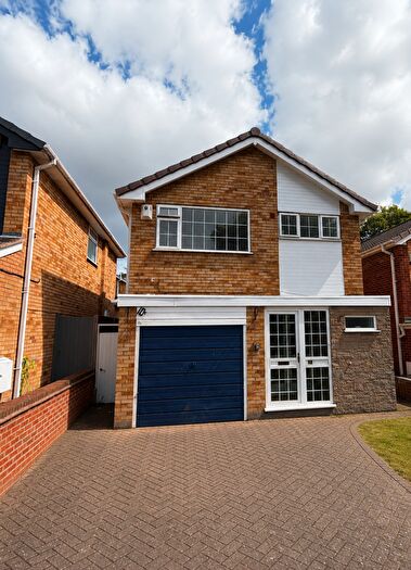 3 Bedroom Property To Rent In Leabrook, Birmingham, B26