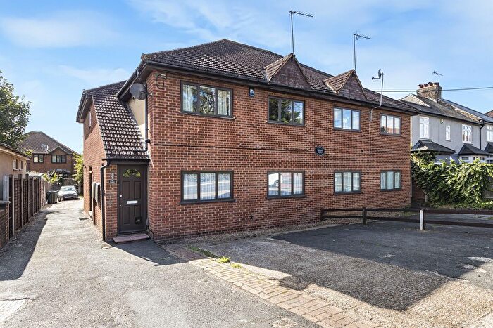 2 Bedroom Maisonette To Rent In Heath Lane, Dartford, DA1