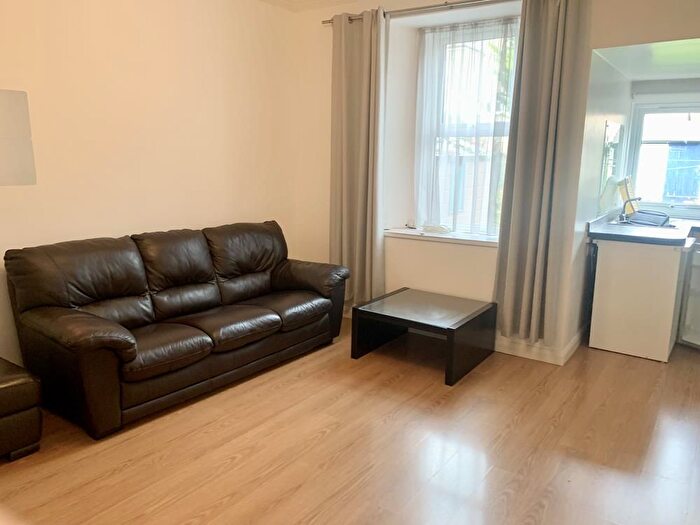 1 Bedroom Flat To Rent In Bon Accord Street, Ground Floor, AB11