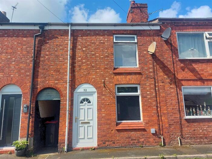 2 Bedroom Terraced House To Rent In Geneva Road, Winsford, CW7