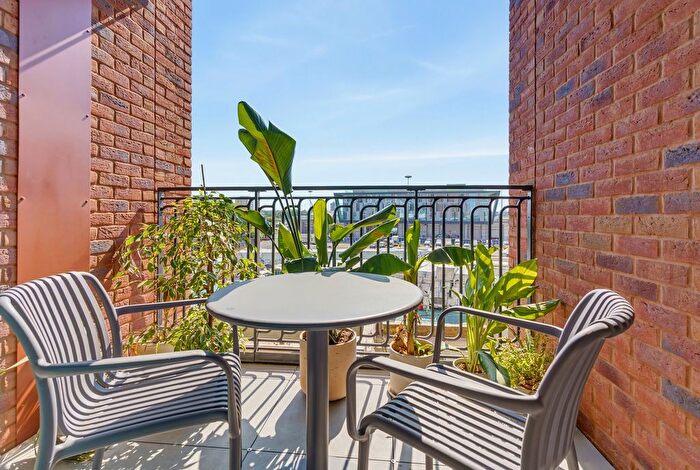 Studio To Rent In Apex One, Nine Elms, London, SW8