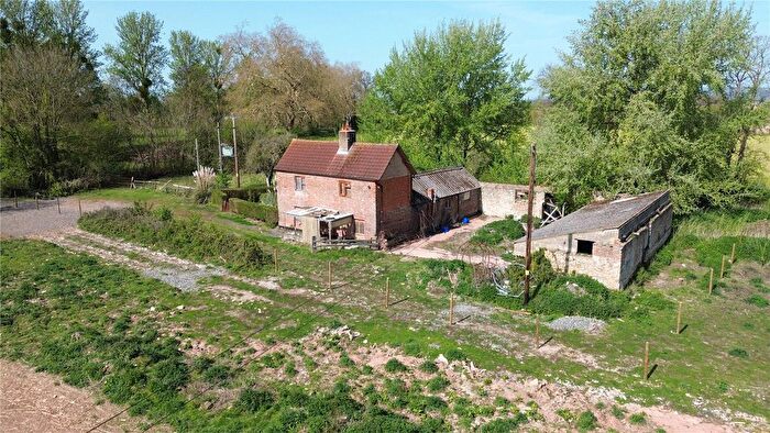 2 Bedroom Detached House For Sale In Henlade, Taunton, Somerset, TA3