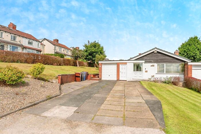3 Bedroom Bungalow For Sale In Herschel Avenue, Burnley, Lancashire, BB12