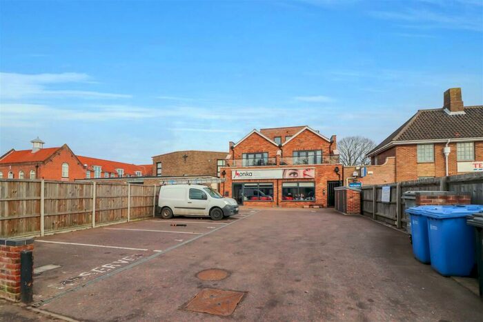 2 Bedroom Flat To Rent In Dereham Road, Norwich, NR2