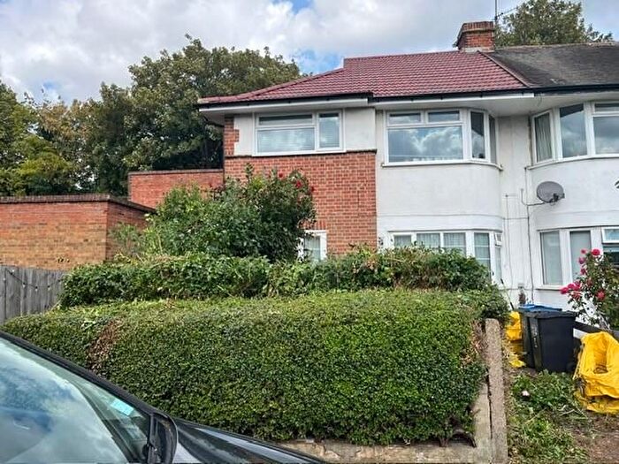 2 Bedroom Maisonette To Rent In Runnymede, Colliers Wood, SW19