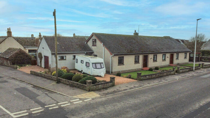 3 Bedroom Semi-Detached Bungalow For Sale In Barry Road, Carnoustie, DD7