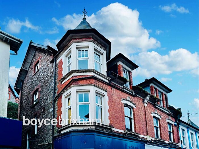 3 Bedroom Maisonette For Sale In Fore Street, Brixham, TQ5