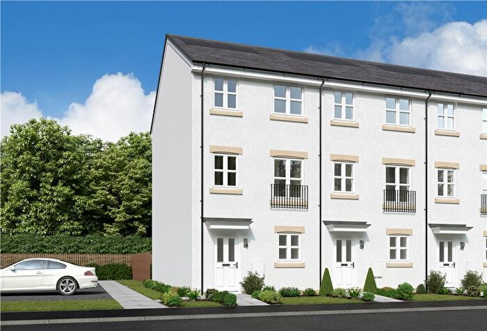 3 Bedroom Mews For Sale In "Leyton End Thornly Park" At Thornly Park Road, Paisley, PA2