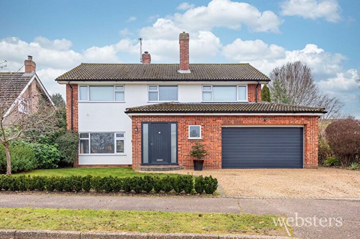 4 Bedroom Detached House For Sale In Kedleston Drive, Norwich, NR4
