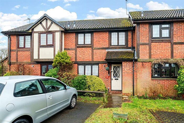 2 Bedroom Terraced House For Sale In Morley Close, Yateley, Hampshire, GU46