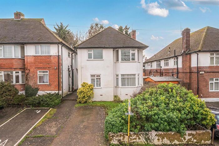 2 Bedroom Maisonette For Sale In Wordsworth Road, Penenden Heath, Maidstone, ME14