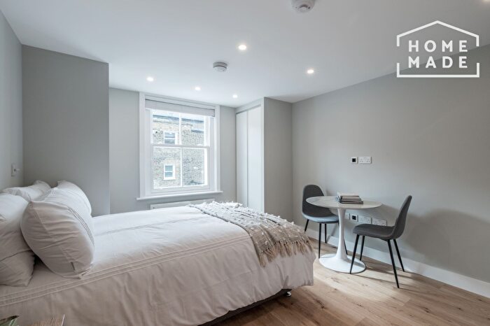 Studio To Rent In Croxley Road, Queens Park, W9