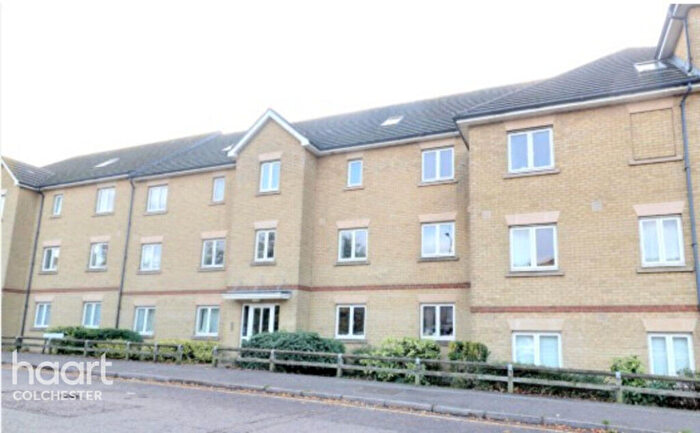 2 Bedroom Apartment To Rent In Clarendon Way, Colchester, CO1