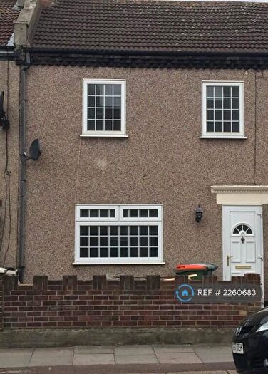 4 Bedroom Terraced House To Rent In Wellington Road, London, E6