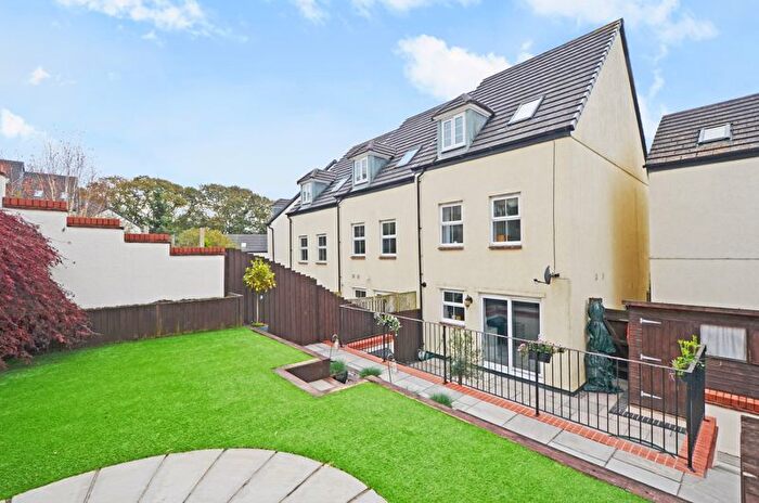 4 Bedroom Town House For Sale In Sparnock Grove, Truro, TR1