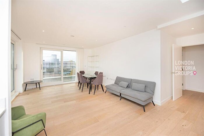 2 Bedroom Apartment To Rent In Eyre Court, Pentonville Road, London, N1